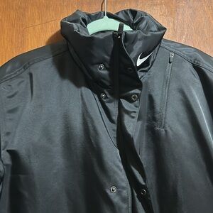 Nike Sportswear Women’s medium black zip & button collared jacket with pockets